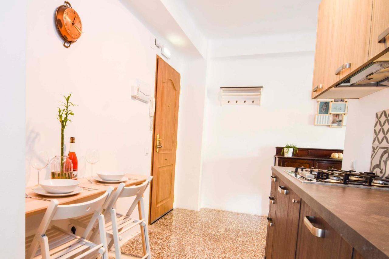 P&P Apartaments Arapiles 말라가 외부 사진